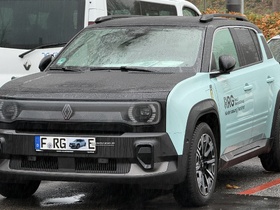 Renault4 - R4 mit schwarzer Haube